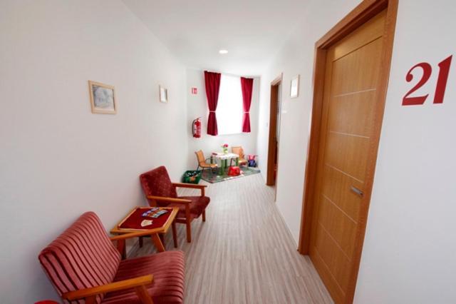 Feher Hajo Panzio Es Vendeglo Gyor Exterior photo